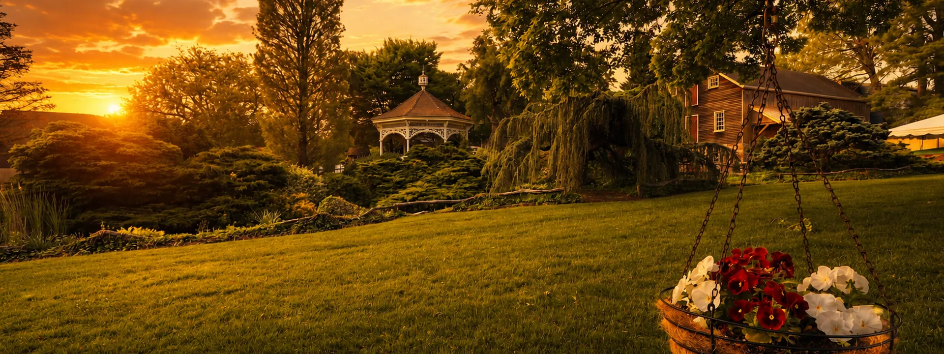 Sunset in Peddler's Village