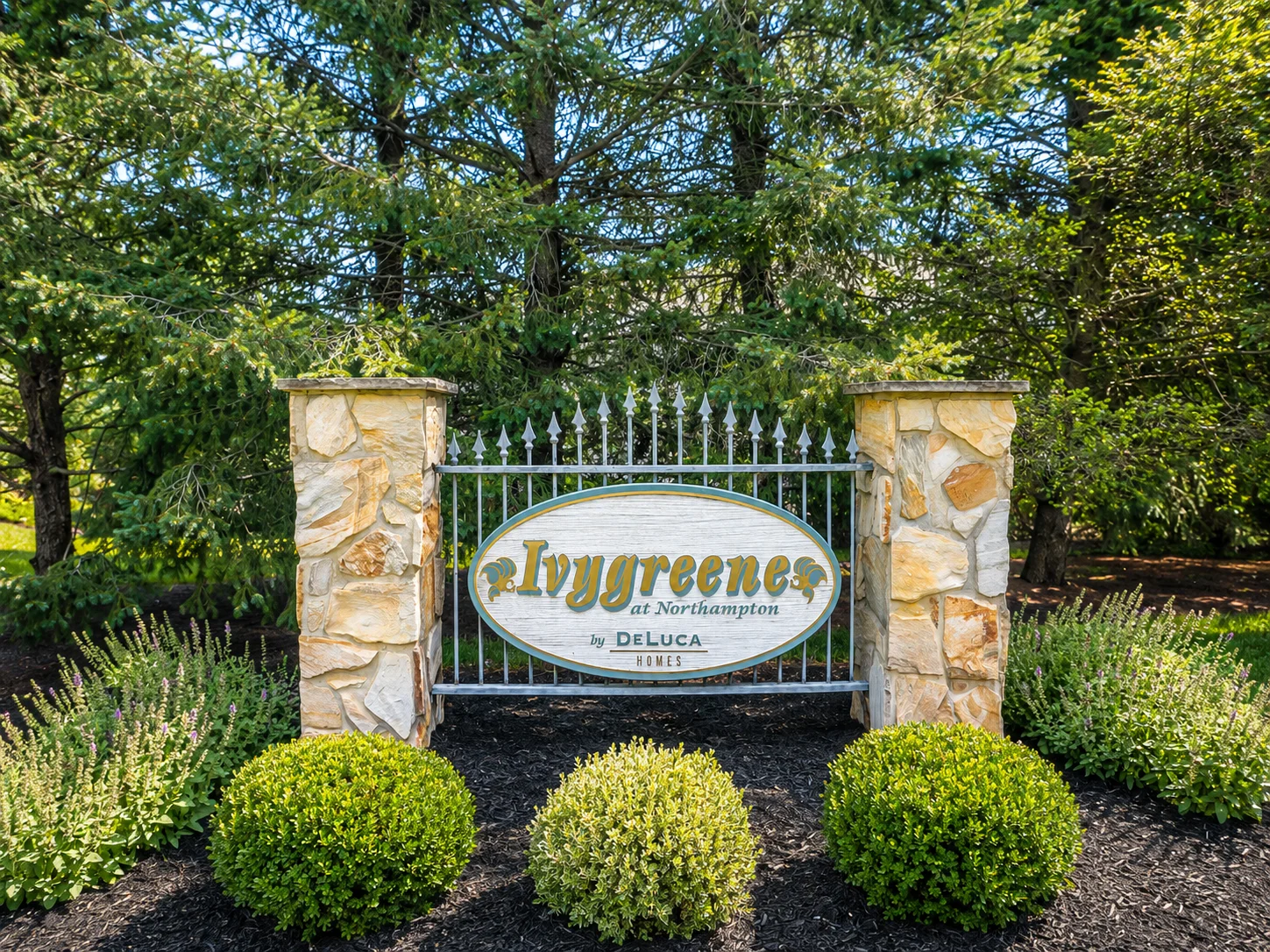 Entrance to Ivygreene in Ivyland PA