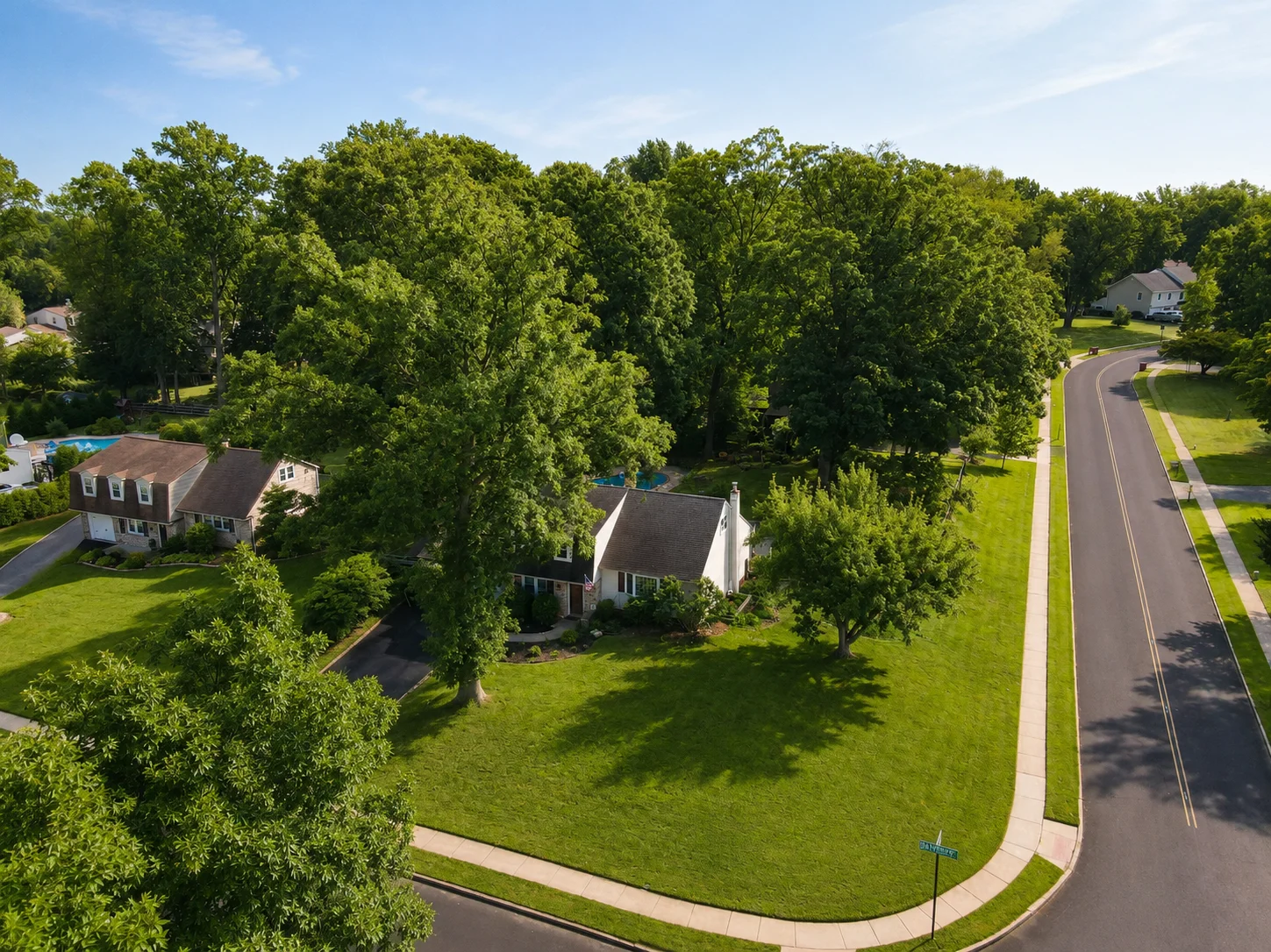 Homes in Long View Manor