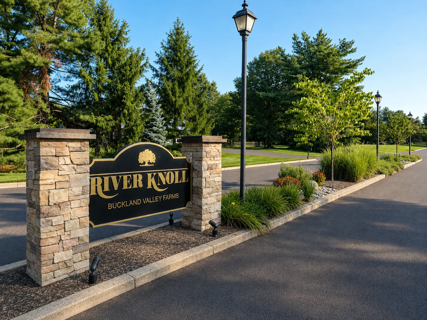 Entrance to River Knoll in Washington Crossing PA