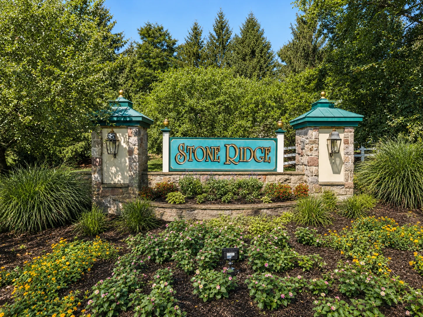 Entrance to Stone Ridge