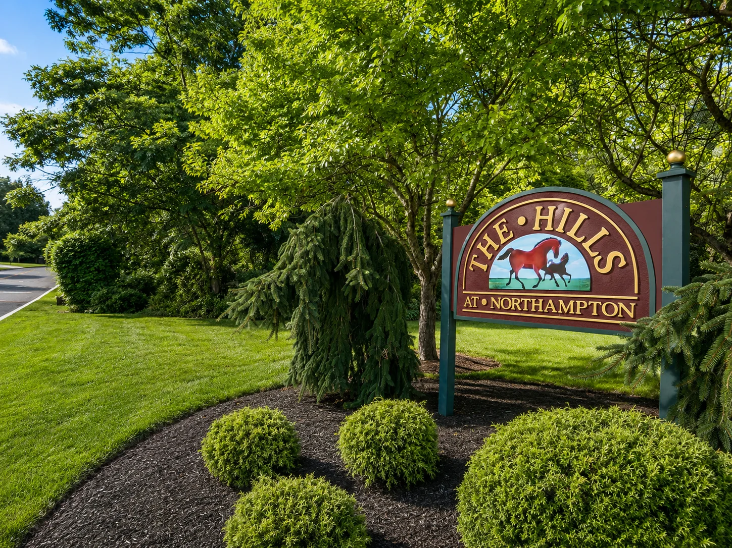 Entrance to The Hills at Northampton in Holland PA