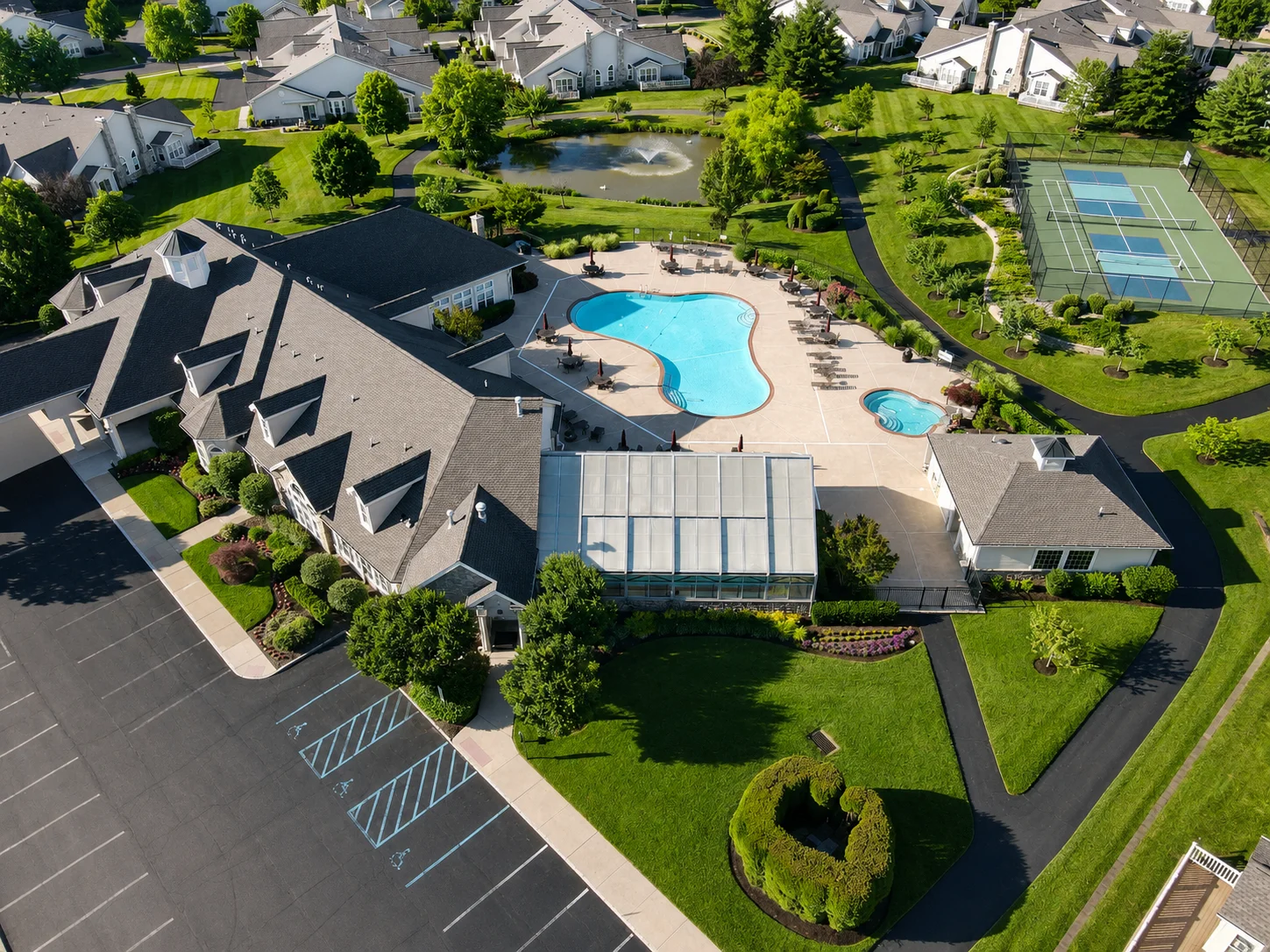 Amenities at The Villas at Five Ponds