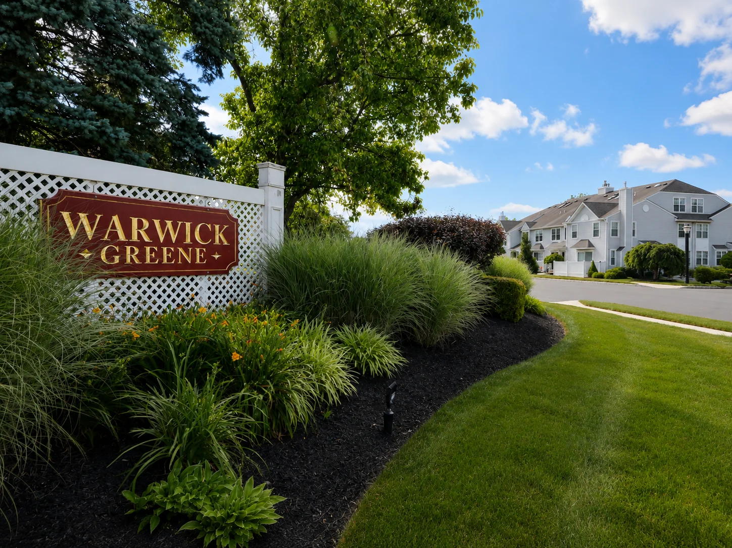 Entrance to Warwick Greene in Jamison PA